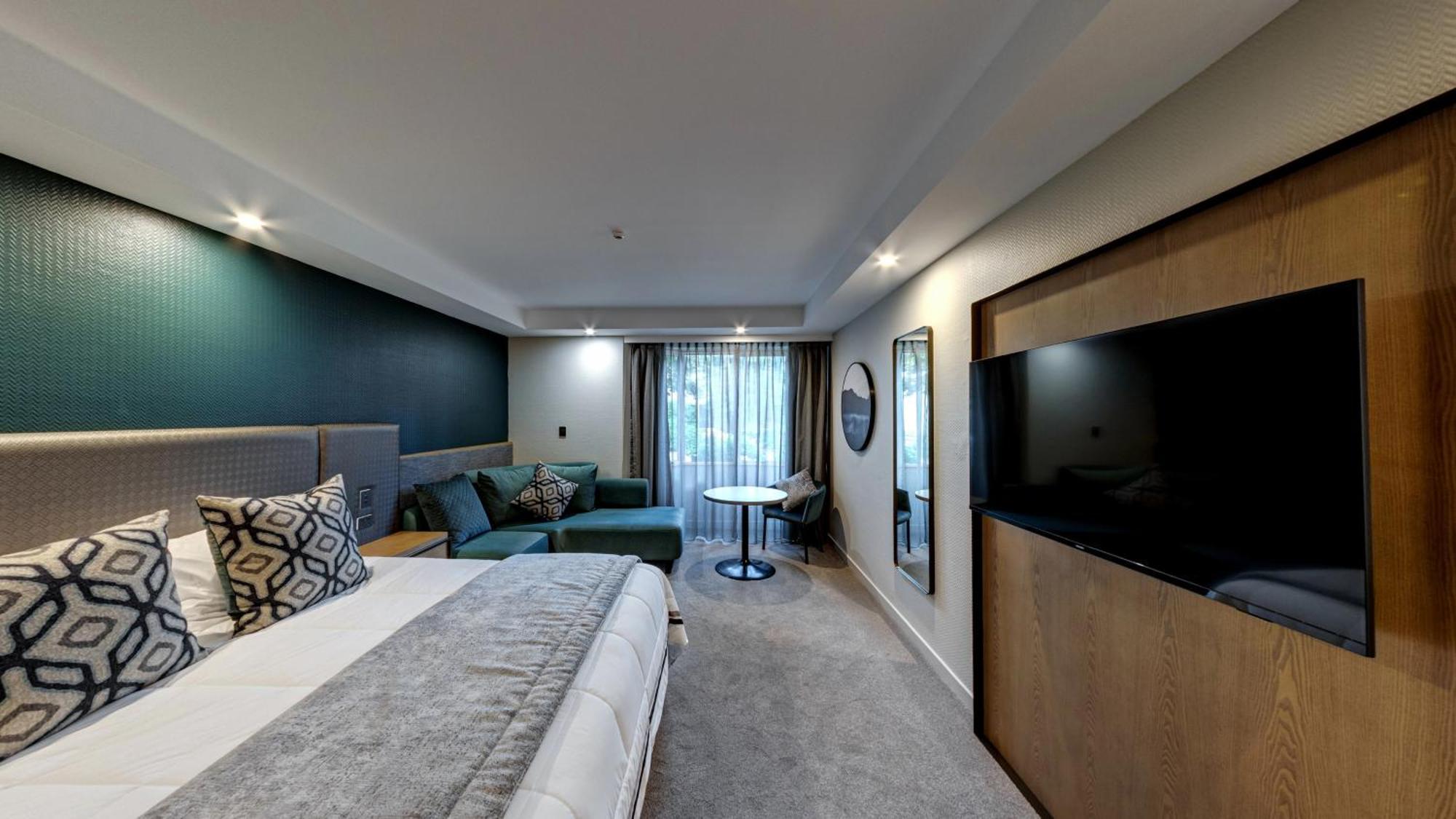 Distinction Luxmore Hotel Te Anau Ngoại thất bức ảnh